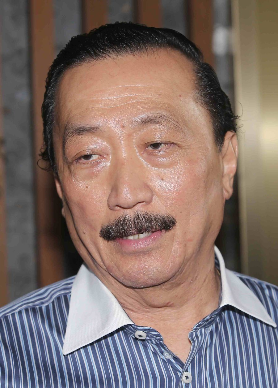 Vincent Tan to sell all stakes in T7 to dispel 'crony' claim