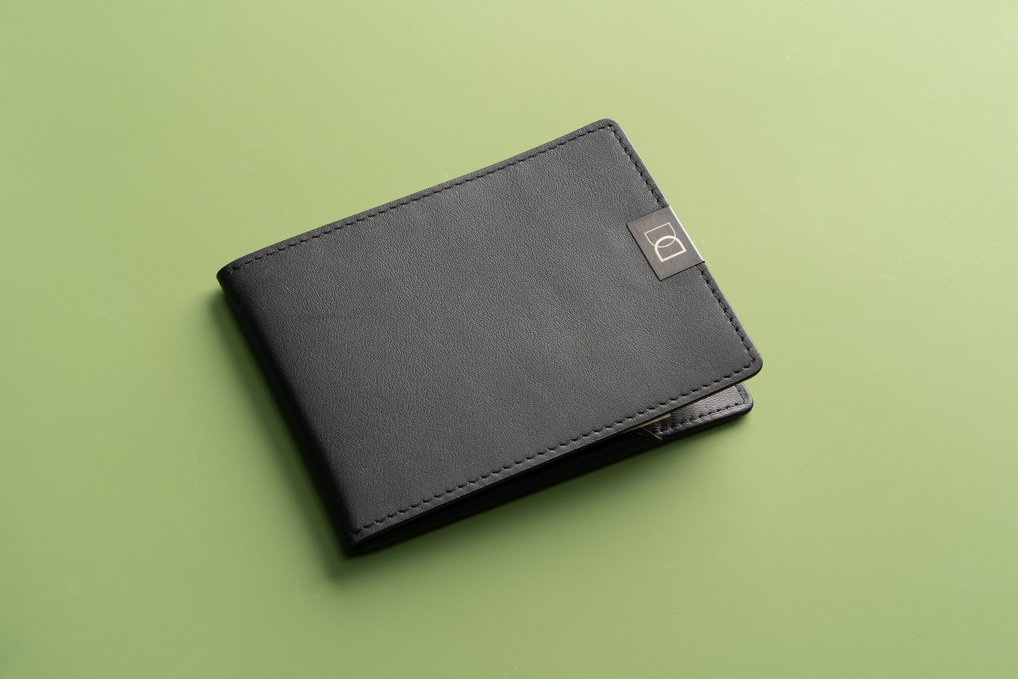 Best Slim Wallets - Consumer Reports