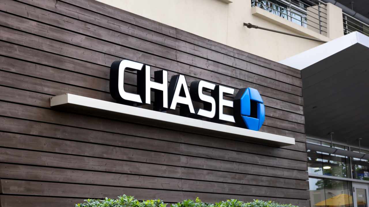 How To Buy Crypto With Chase Bank ? Does Chase Allow Crypto Purchases?