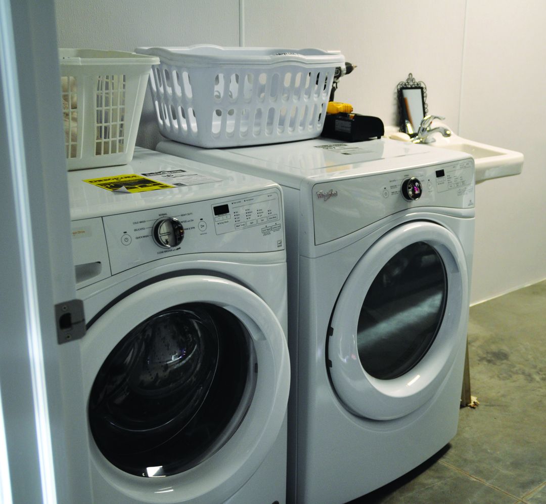 West Brant Coin Laundry - Opening Hours - Colborne St W, Brantford, ON