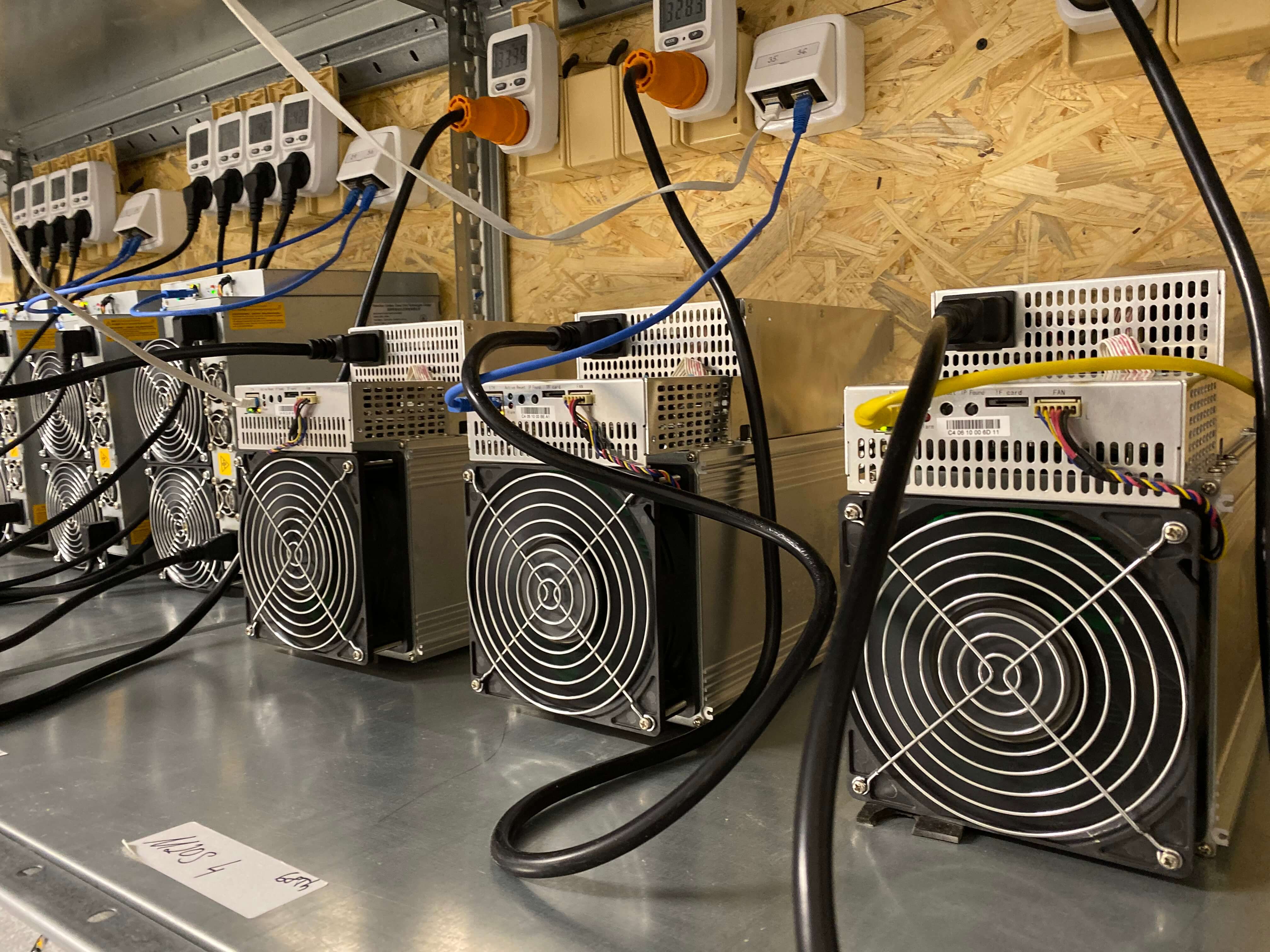 How Does Bitcoin Mining Work? What Is Crypto Mining?