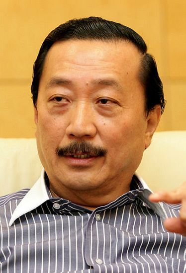 Why Vincent Tan Is Hated