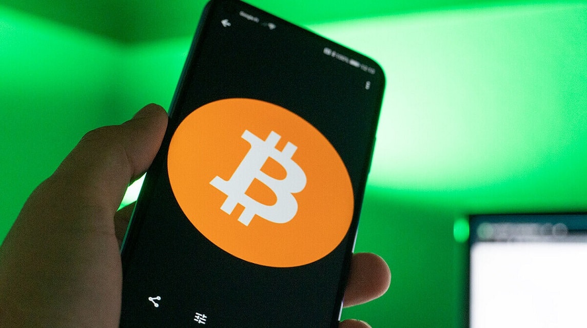 Free bitcoin mining apps are possible scams, experts warn | The Straits Times