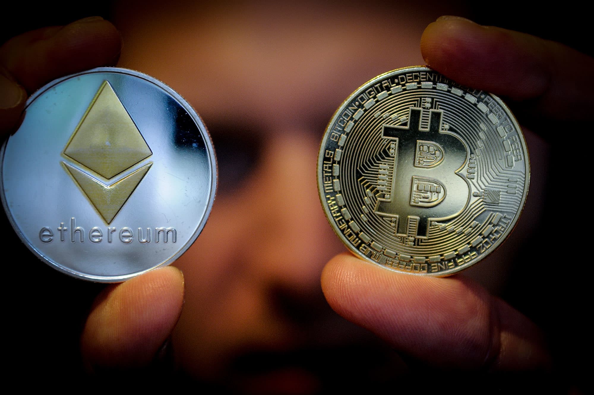 Bitcoin vs Ethereum: Which Cryptocurrency is Better? [ Edition] | Simplilearn