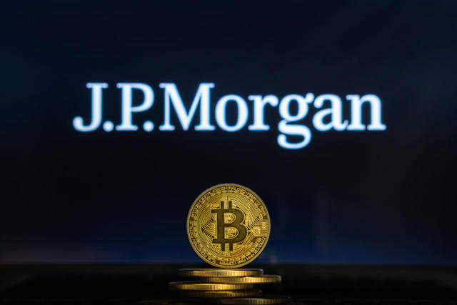 JPMorgan's Dimon says bitcoin 'is a fraud' | Reuters