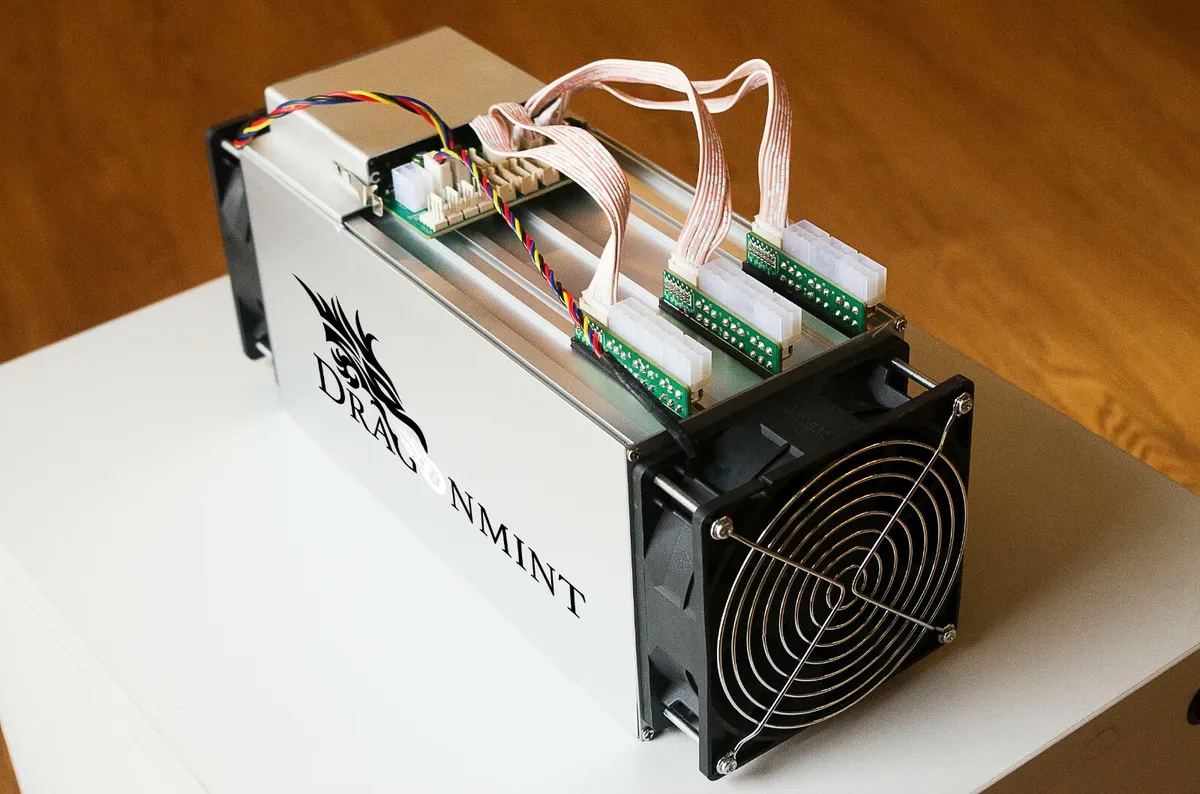 5 Best ASIC Bitcoin Mining Machine Hardware [ Rig]