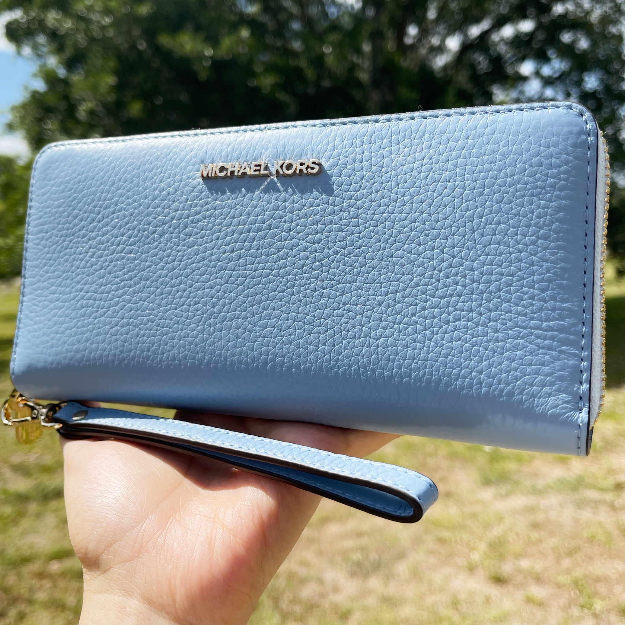 Wallets & Wristlets | COACH® Outlet