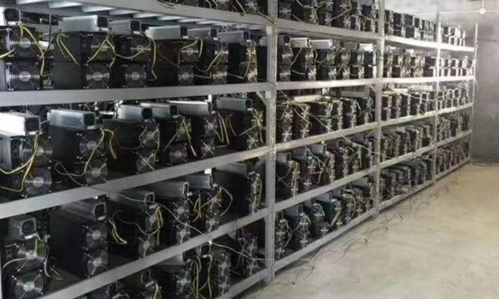 DRI Seizes 27 Units Of Crypto Mining Machines From Dcrypt INR Worth Crores