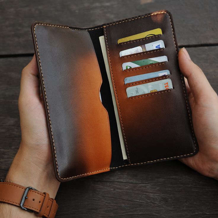 Worlds #1 Best Seller Personalized Leather Wallets | Swanky Badger