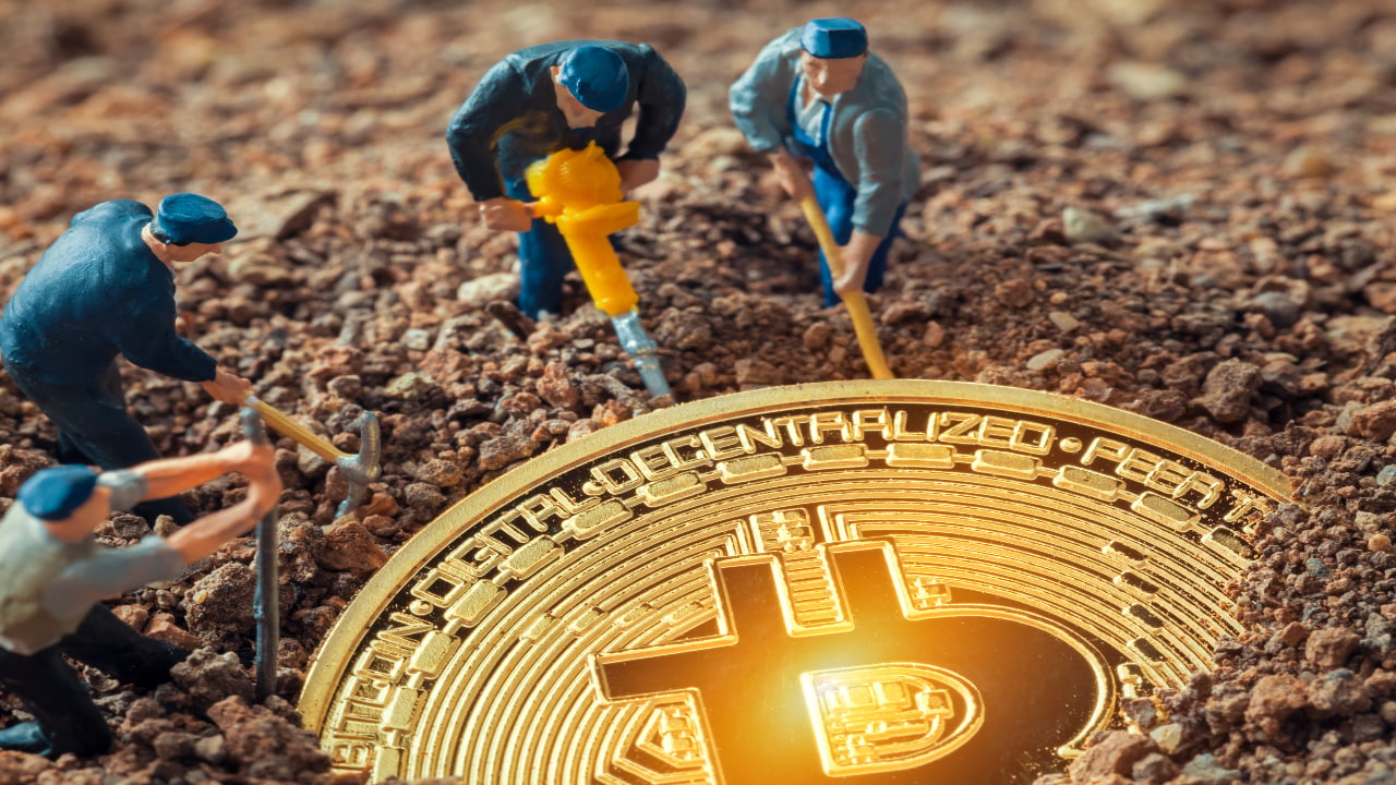 Which countries are key location for Bitcoin mining? Investment Monitor