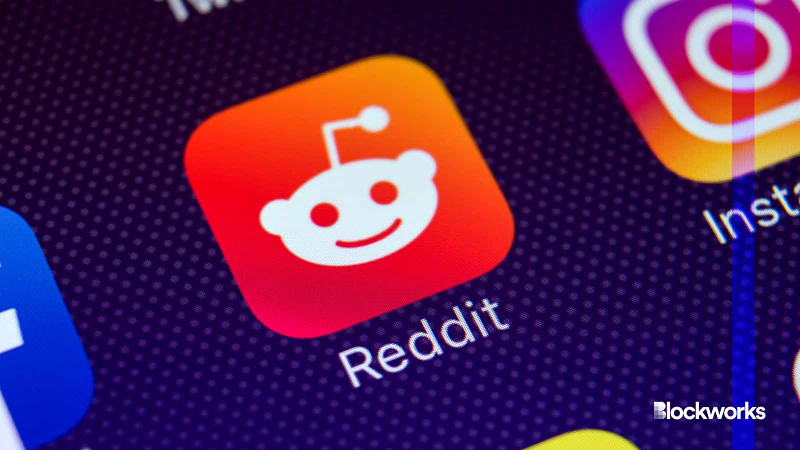 12 Best Undervalued Stocks to Buy According to Reddit