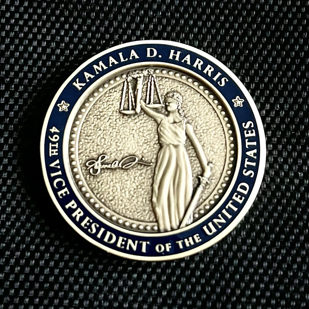 Secret Service Vice President Protection Division Challenge Coin- Family Section – Contino