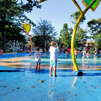 Hall Memorial Pool and Splash Pad – Boys & Girls Clubs of Stoneham & Wakefield