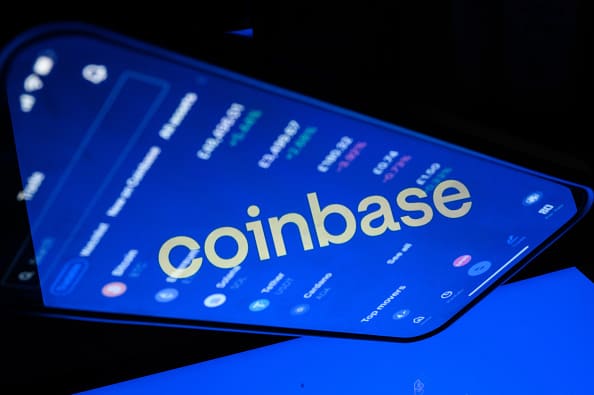 Coinbase Granted E-Money License by UK’s Financial Conduct Authority – Cryptro