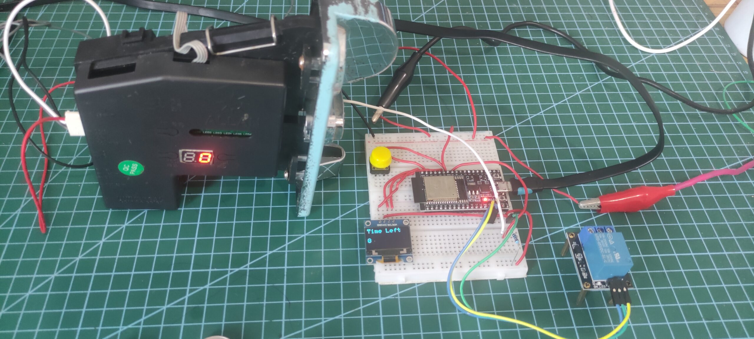 GitHub - andyrew/coin-relay: A coin operated relay switch, for controlling plug loads