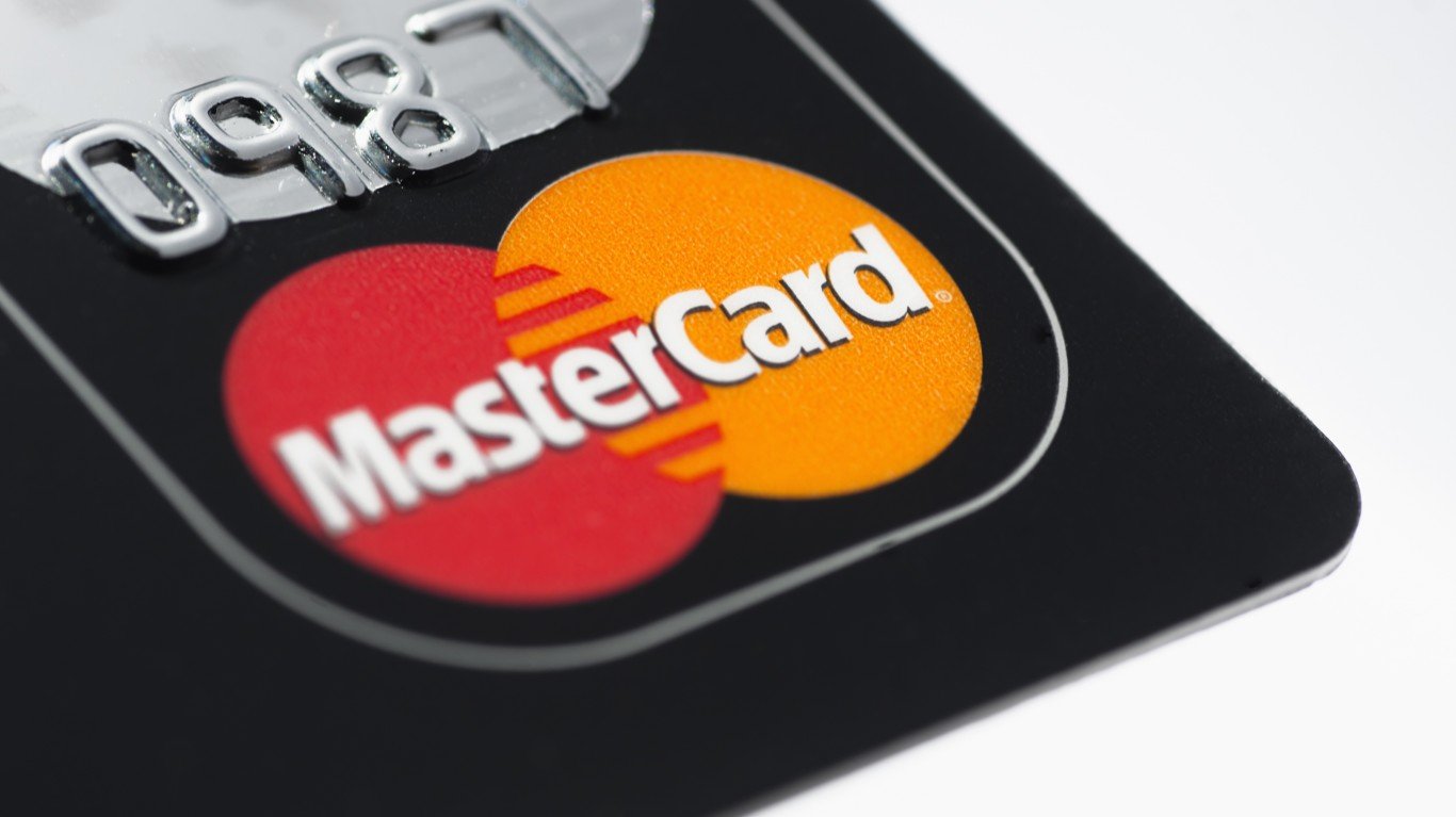 Mastercard seeks to expand crypto card tie-ups | Reuters