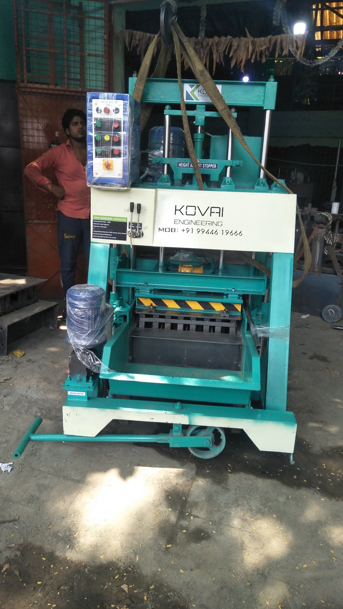 Hydraulic Block Making Machine - Hydraulic Solid Block Making Machine Manufacturer from Coimbatore