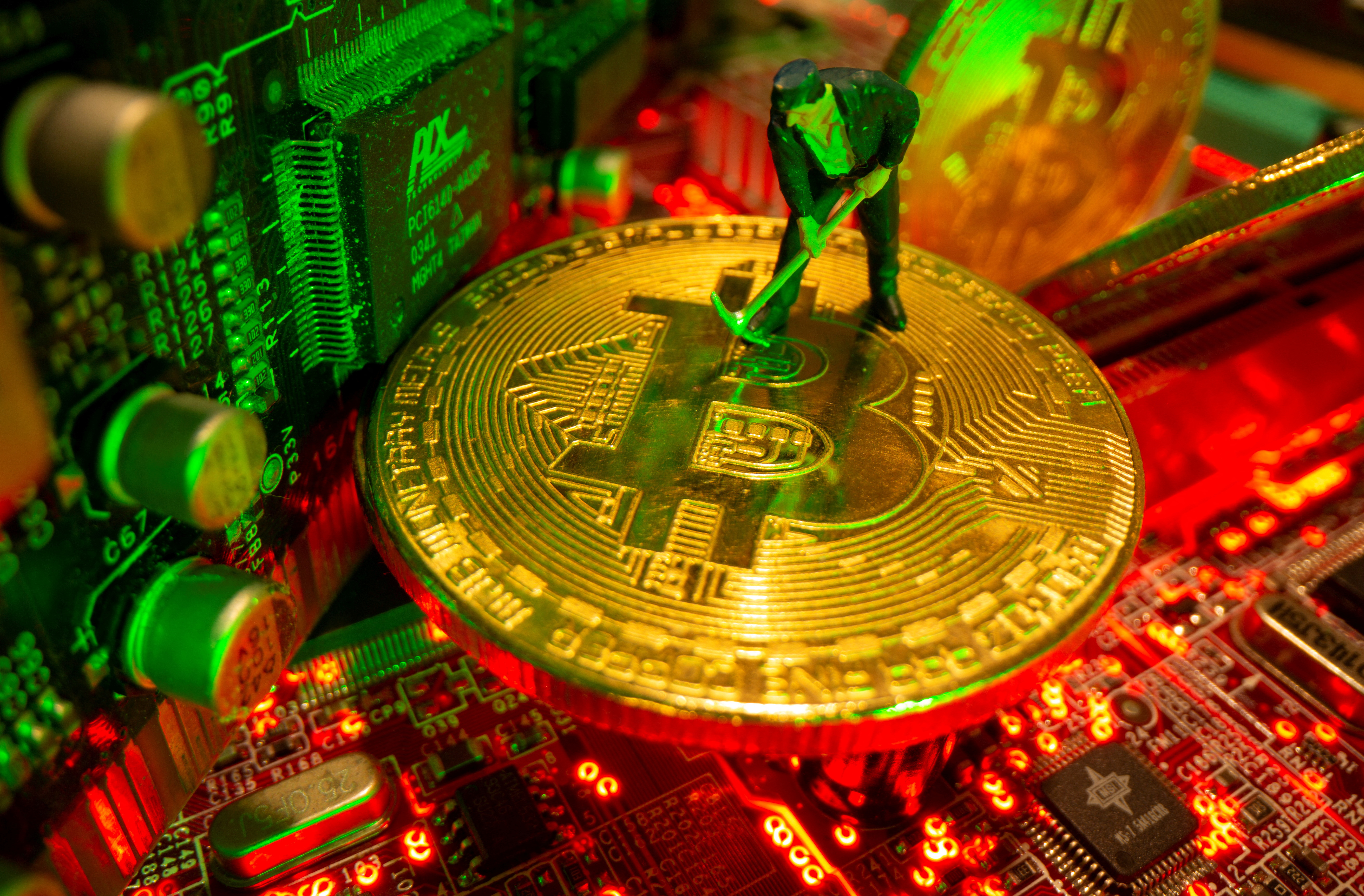 Bitcoin mining difficulty rises to a new all-time high