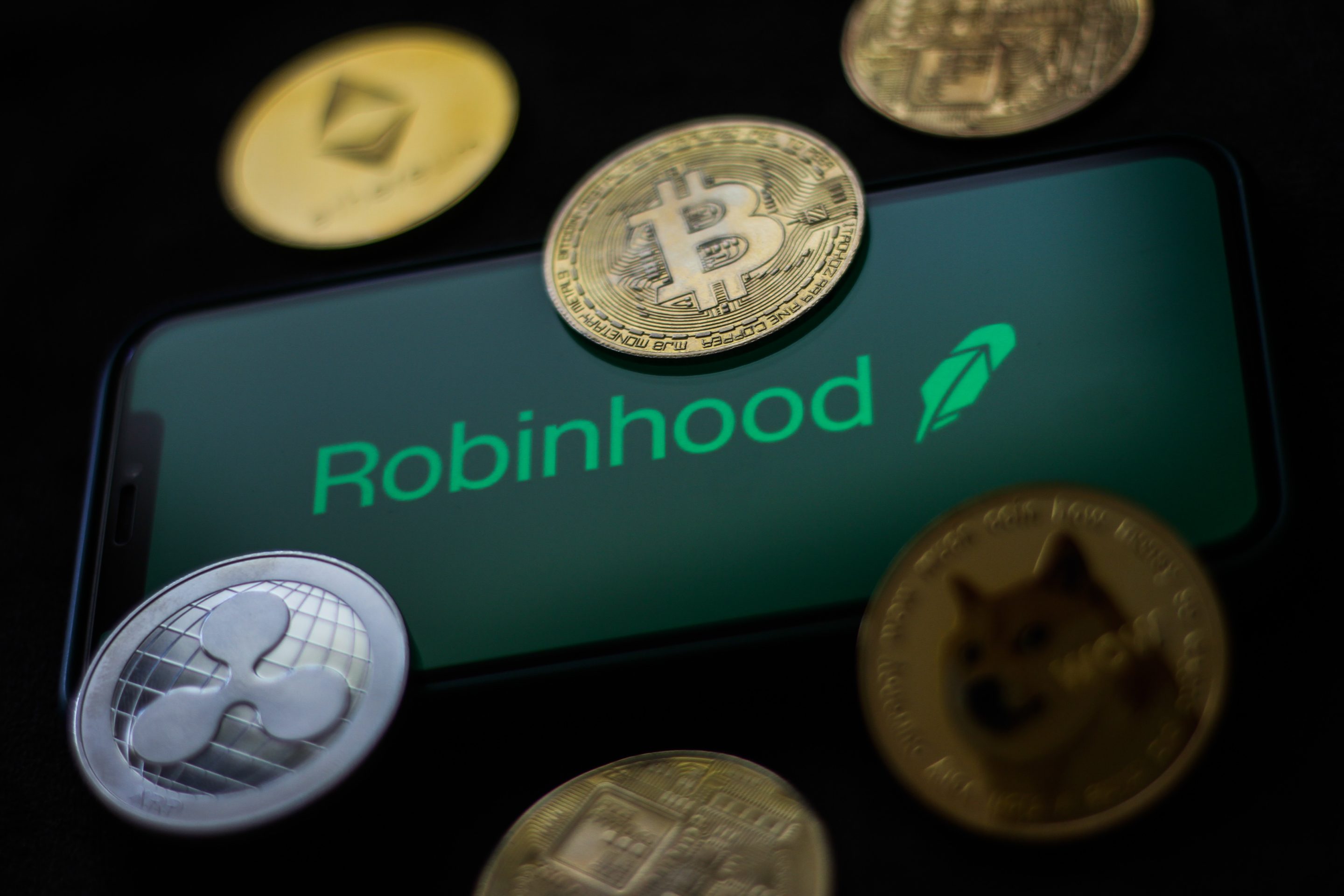 Robinhood's Crypto Customers Can Now Trade Aave (AAVE) and Tezos (XTZ)