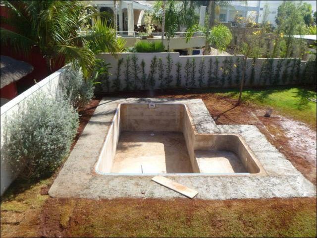 Can You Put an Inground Pool in a Small Backyard?