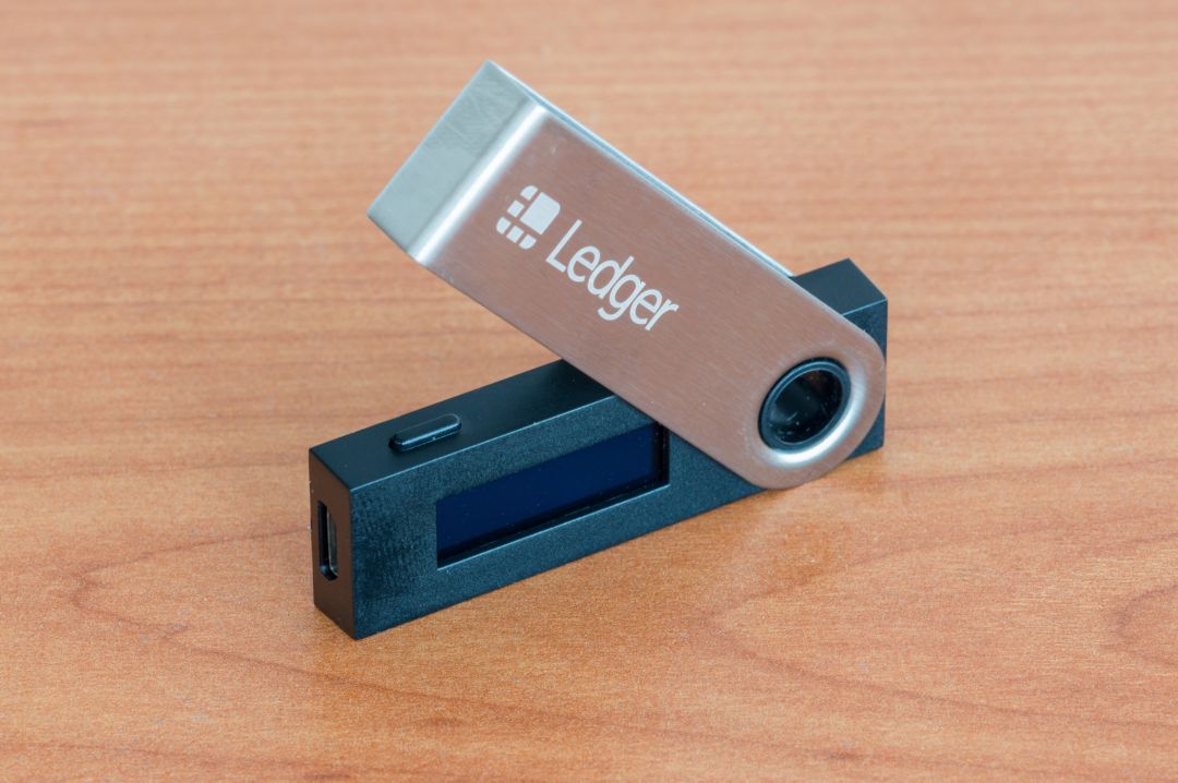 Exchange BTC to USDT | Ledger